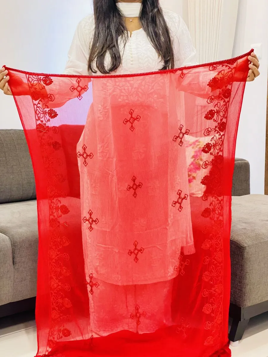 Red Dupatta