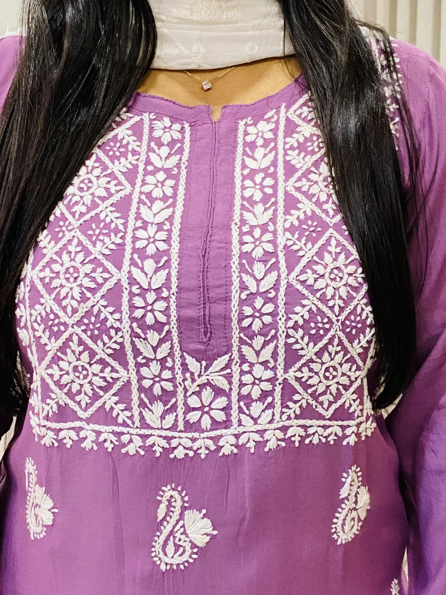 Premium modal chikankari kurti