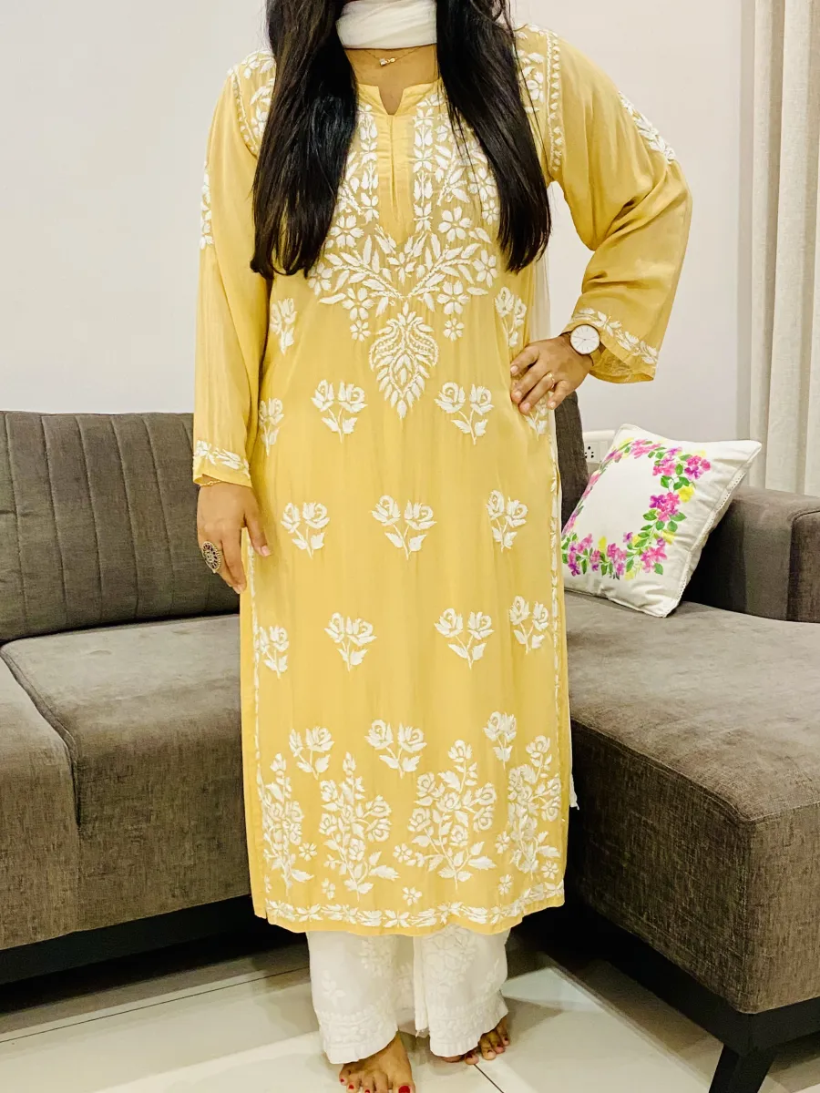 Beige Fanah Modal Kurti